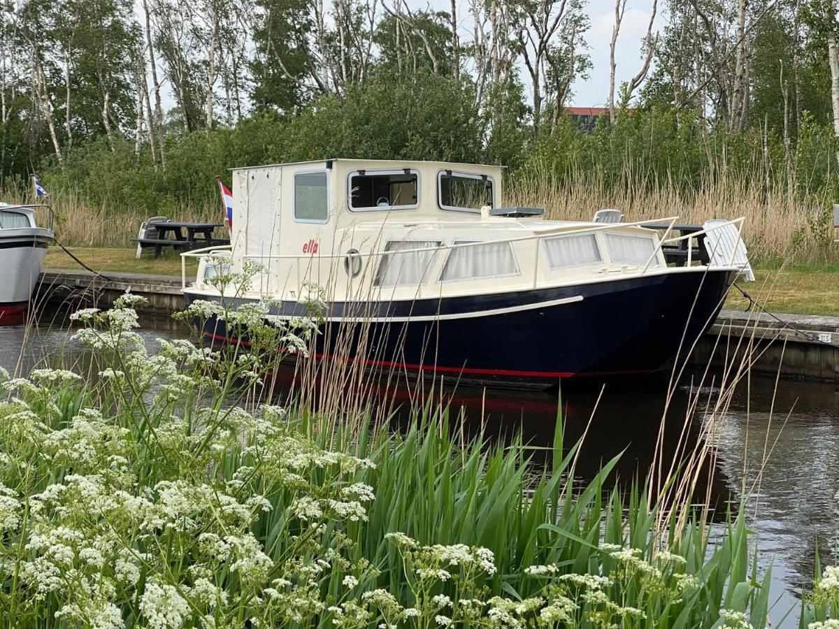 Boat Ella - Kamperen Op Het Water -Niet Om Mee Te Varen -Read Host Profile-Lees Hostprofiel Jutrijp Extérieur photo
